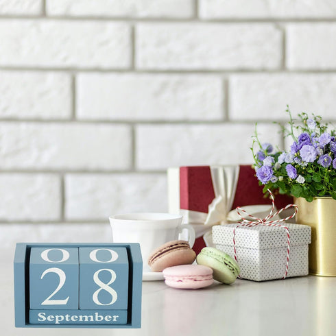 YOKIVE Wooden Block Perpetual Calendar for Desk, Wood Month Date Display Block, Great for Daily Desktop Shop Bar Desk