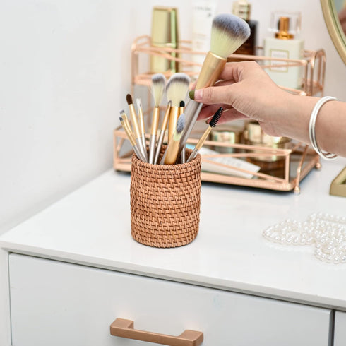 Eiyye Handmade Rattan Pencil Holder - Makeup Brush Holder, Wicker Pen Organizer for Office & Home Desktop