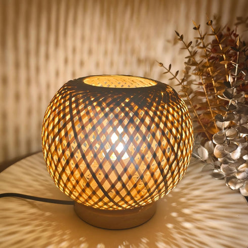 2700K G45 Bulb Small Rattan Lamp, Boho Table Lamp, Vintage Wicker Nightstand Lamps with Wood Base, Bohemia Woven Lamps