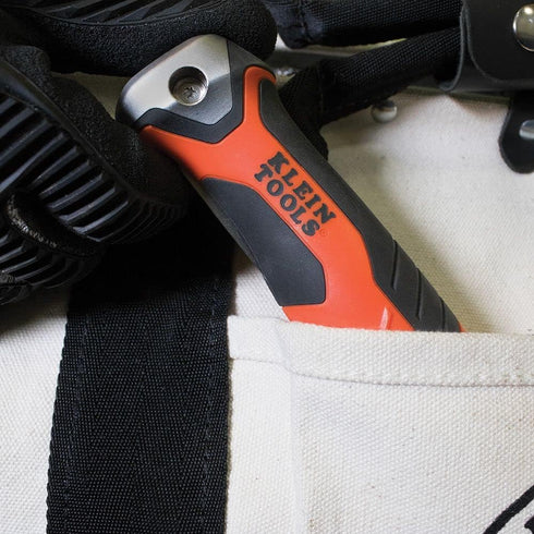 Klein Tools 31737 Folding Jab Saw, Drywall Saw with Lockback at 180 and 125 Degrees