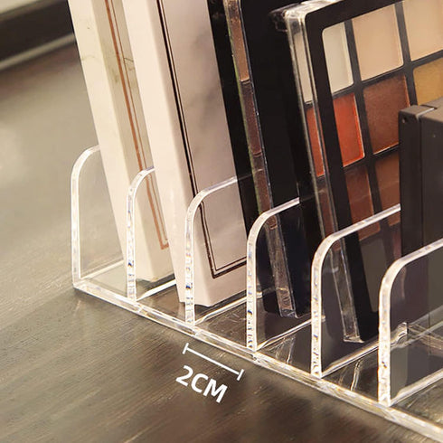 Eyeshadow Makeup Palette Organizer, 2 Pack, 7 Slot Acrylic Desk Organizer for Sorting Mail, Clear