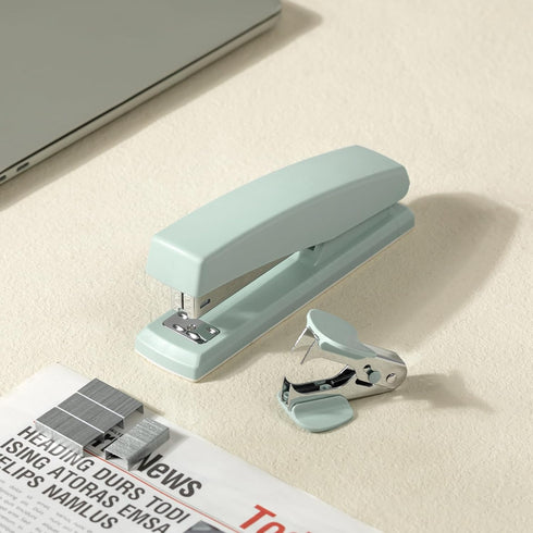 Deli Green Desktop Stapler - Office Stapler with 25 Sheet Capacity, 1000 Staples, and Staple Remover