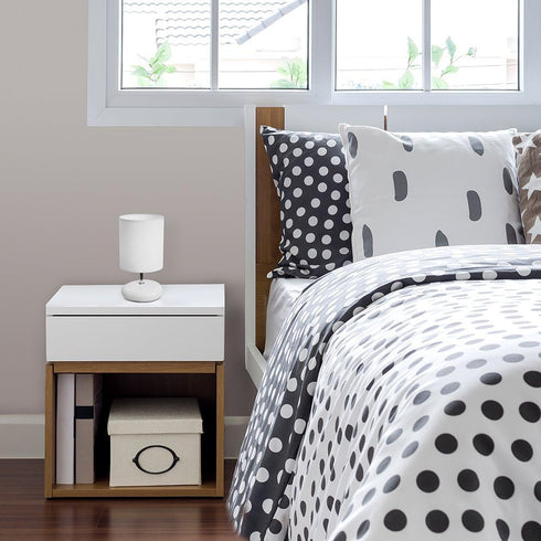 LT2005-WHT 1 Count (Pack 2), Simple Designs Stonies Small Stone Look Desk Bedside Table Lamp, of White