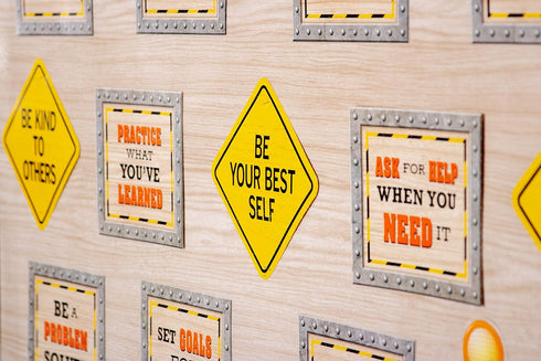 BULLETIN BOARD SET MINI UNDER CONST TOOLS for SUCCESS, 31 PCS