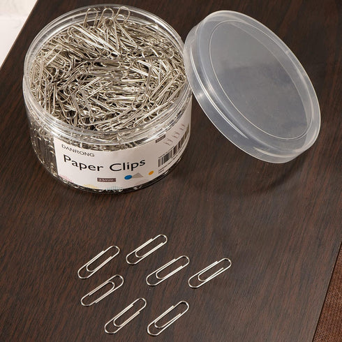 Silver Medium Paper Clips, 750 Pack, 1.3 Inch (33 mm), Suitable for Office, School, Daily Use, DIY Projects