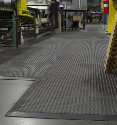 Rejuvenator Flooring Connect Female Anti-Fatigue Ramp, Black - 2" W x 39" L x 5/8" Thickness for Heavy Duty Areas