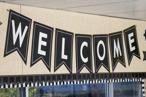 Teacher Created Resources Modern Farmhouse Pennants Welcome Bulletin Board Set