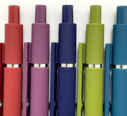 Sencoo 5 Pack Black Gel Pens, Quick Dry Ink, Fine Point 0.5mm, Smooth Writing, Cute Aesthetic Pens for Gifts