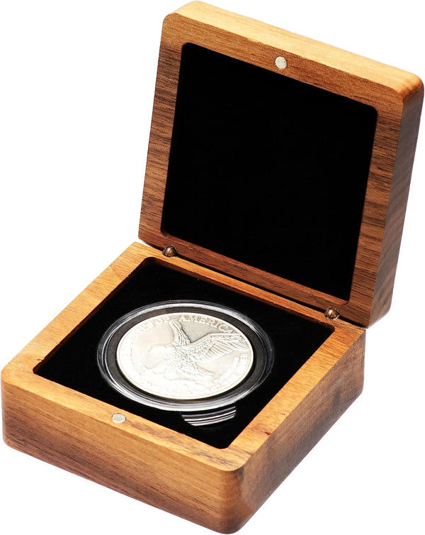 Single Walnut Wood Challenge Coin Presentation Display Box Storage Case Square 8cm