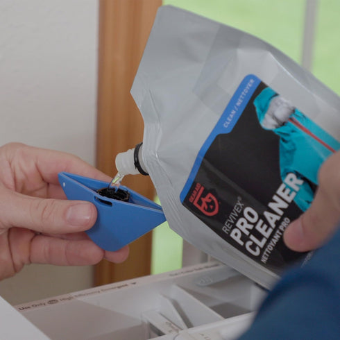 Gear Aid Revivex Pro Cleaner Wash for GORE-TEX Jackets, Tents, and Outdoor Gear