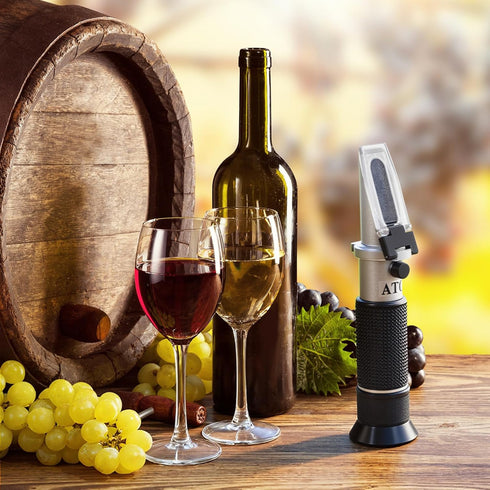 GYE Brix Refractometer with ATC, Dual Scale - Specific Gravity & Brix, Hydrometer in Wine Making and Beer Brewing