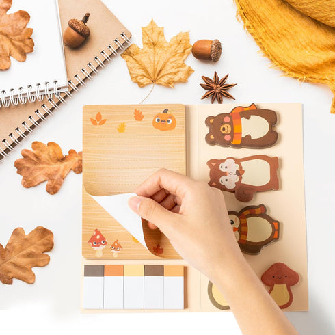Fall Give Thanks Sticky Notes Set, 550 Sheets Thanksgiving Self-Stick Notes, Cute Woodland Animal Memo Pads for Students