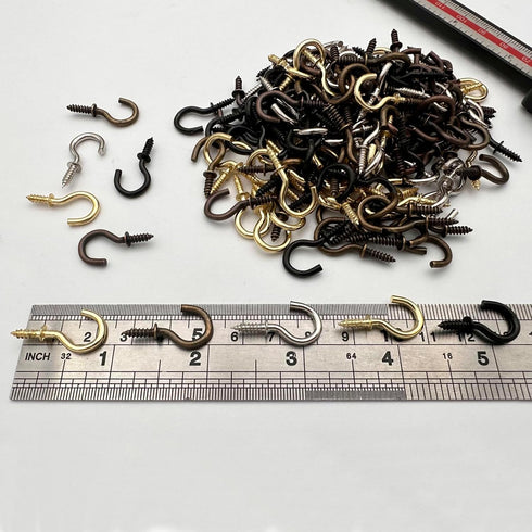 160 Pcs Small Screw Hooks, 5/8 Inch Metal Twist in Hook, Christmas Lights Patio Hanging Jewelry Hooks, 5 Colors