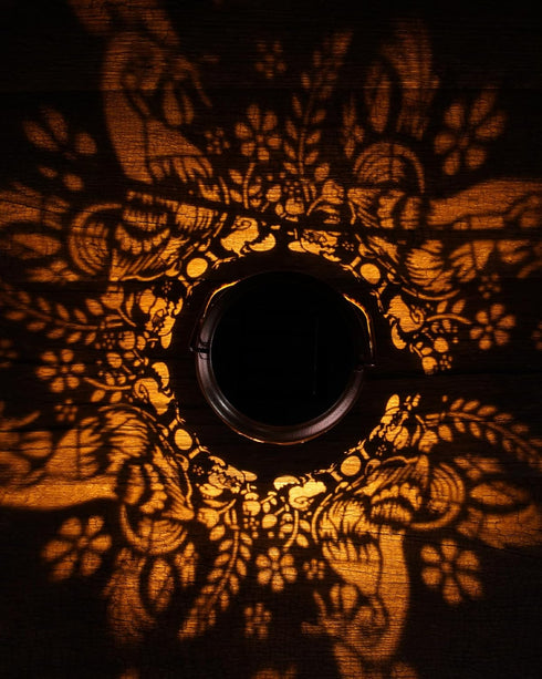 Chicken Solar Lantern Outdoor - Rooster Decor Waterproof Hanging Lights Decorative Metal Lighting Lamp for Garden Patio