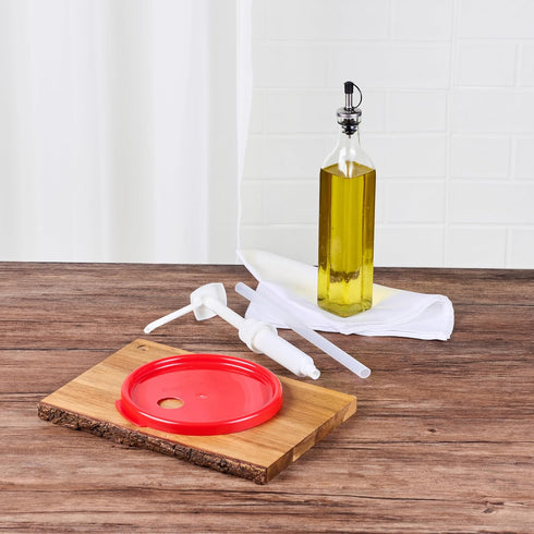 7.25 7.25 Inch 1 4-qt Restaurantware-Met Lux x Plastic Lid, Disposable Flat Lids - Fits Food Storage Container