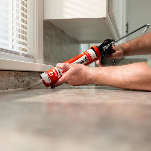 Red Devil 040520 Silicone Acrylic Caulk & Sealant, 5.5 oz, Off-White, 100% Waterproof, Made in USA