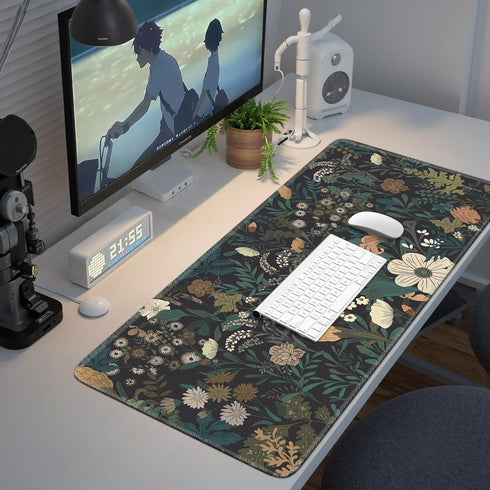 iCasso Desk Mat, XXL Large Mouse Pad for Desktop, Cute Pad With Stitched Edges, Anti-Slip Big Mousepad, Keyboard Mat