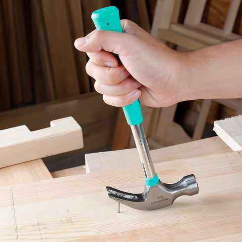 Amazon Basics 8 oz Hammer in Turquoise