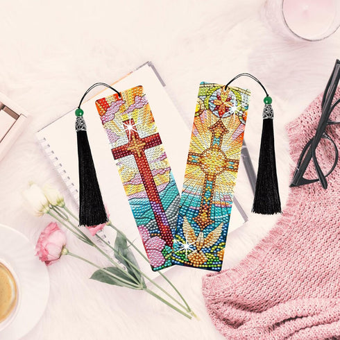 HTTDMY 8PCS (cross2) Diamond Painting Art Bookmarks,Cute Acrylic Bookmarks Crafts Kits Gifts with Pendants for Adult