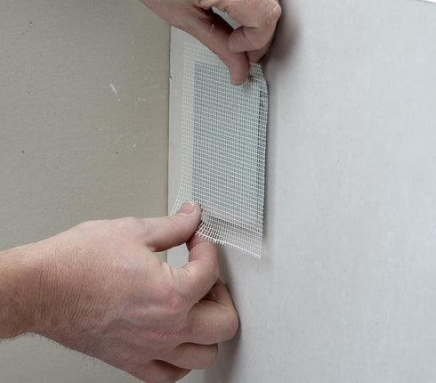 Gorilla Wall Repair Kit, Featuring Heavy Duty Wall Repair Spackling + Primer White