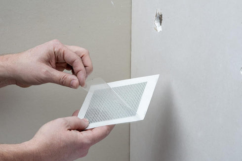 Gorilla Wall Repair Kit, Featuring Heavy Duty Wall Repair Spackling + Primer White