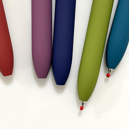 Sencoo 5 Pack Black Gel Pens, Quick Dry Ink, Fine Point 0.5mm, Smooth Writing, Cute Aesthetic Pens for Gifts