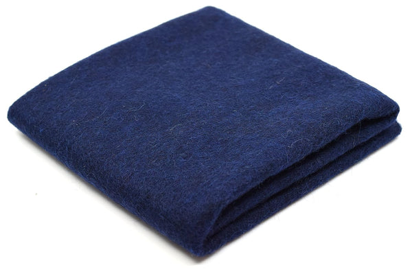 EISCO Wool Cloth Piece for Physics and Electricity Experimentation Tool - Static Charge