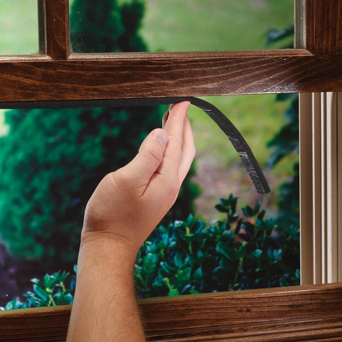 02631 3/8 1-1/4 30 M-D Building Products in. x in. x ft. Black Sponge Window Seal for Ex-Large Gaps