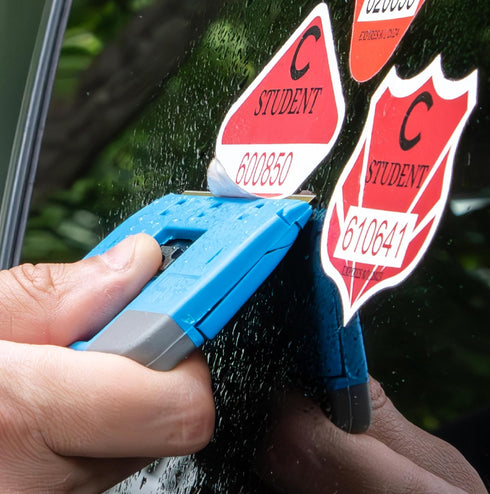 4 Unger Professional Compact Window and Glass Scraper, Reversible Razor Blade Tool with Retractable Safety Guard, Use