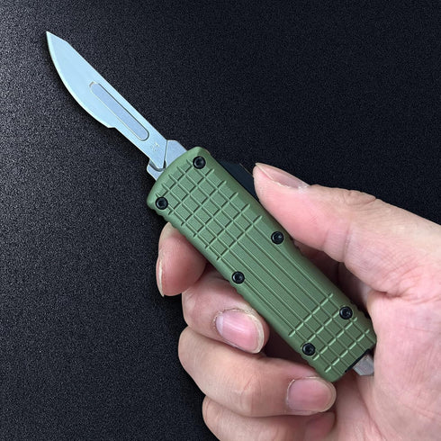 Caressolove Auto Retractable Scalpel Knife, EDC Double Action Automatic Retracting Pocket Knife, Replaceable Blade
