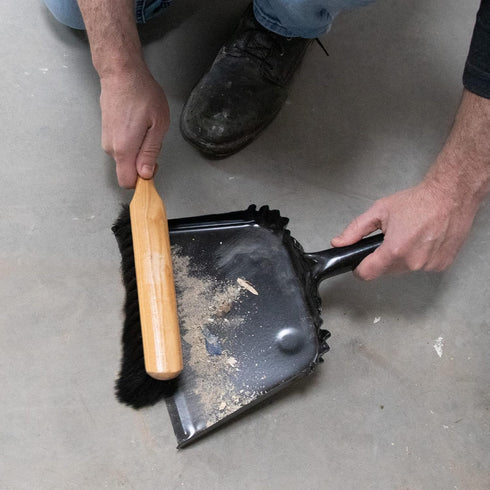 MARSHALLTOWN Beaver Tail Brush 6517, Black Horsehair Fibers, 13 1/2 Inch Length, Made in the USA