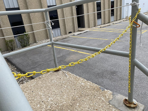 2/0 x 15-ft Powder Coated Steel Double Loop Chain for Swing, Playground Equipment, Gates, and Pet Tie-Outs, 255lbs