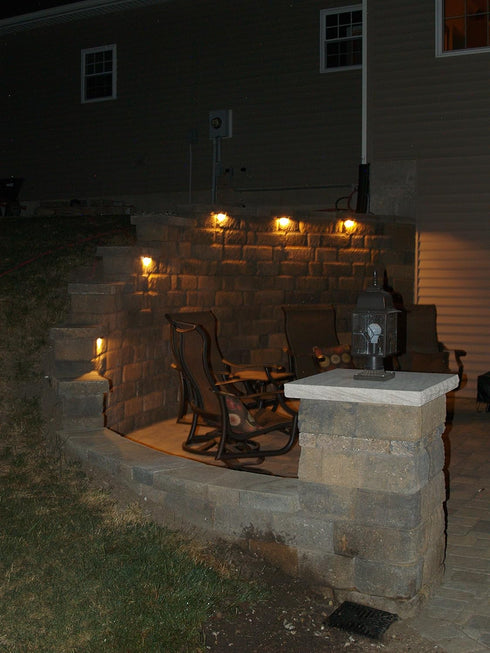 Hardscape Paver Wall Light by AL6