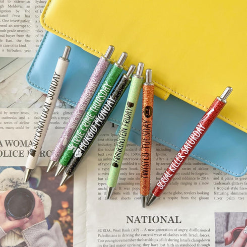 Jxueych 7Pcs Halloween Weekday Pens, Glitter Pens with Funny Sayings, Cute Gifts for Colleagues Office Supplies