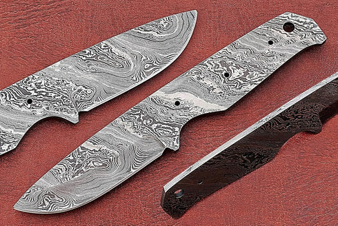 Straight Back Blank Blade Skinning Knife, 8 inches Long Hand Forged Damascus Steel with 3.5 inches Cutting Edge